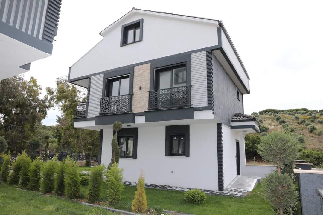 Aydın Didim Sagturda  4+1 lüks villa 